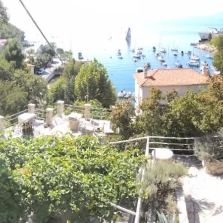 Comfort Rijeka -studio With Terrace 7 Apartamento *